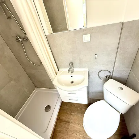 Leszczynki Mieszkanie 2 Pokojowe Апартаменты