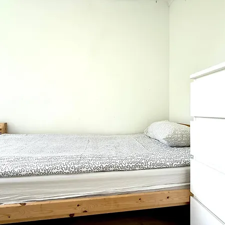 Leszczynki Mieszkanie 2 Pokojowe Апартаменты